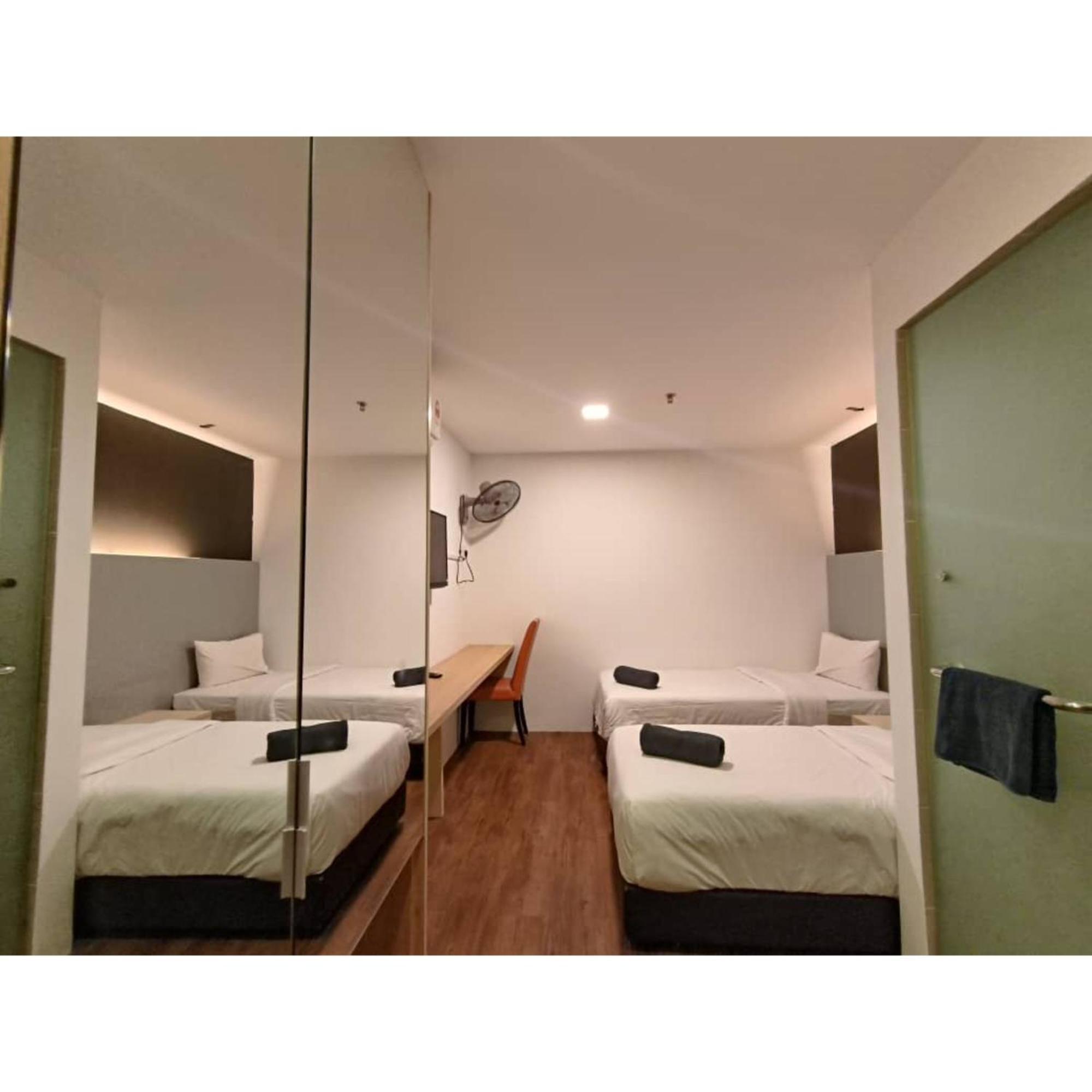 Sakura Elite Hotel 3*